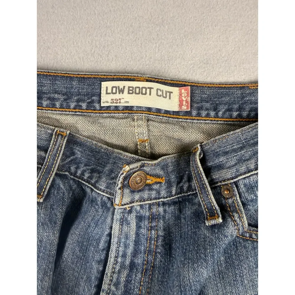 Levis size 38x34